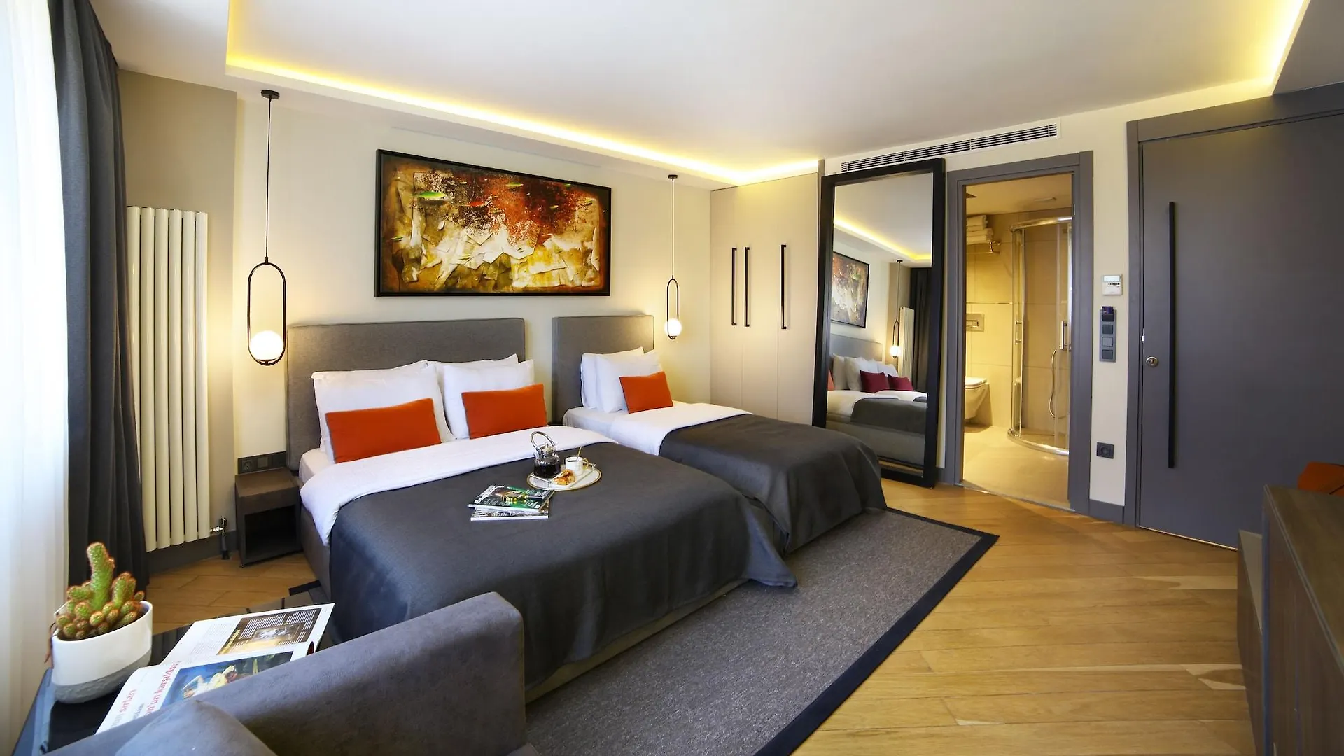The Capital Suites Istanbul 2*,